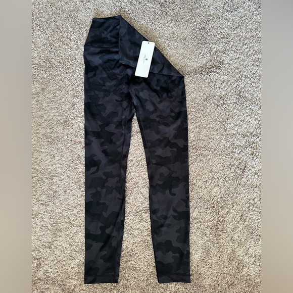 CRZ Yoga camo leggings - Picture 1 of 3